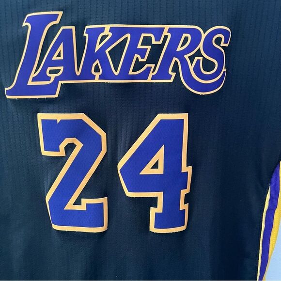 Kobe Bryant Hollywood Nights Adidas Sleeved Jersey Size XL - Picture 3 of 7